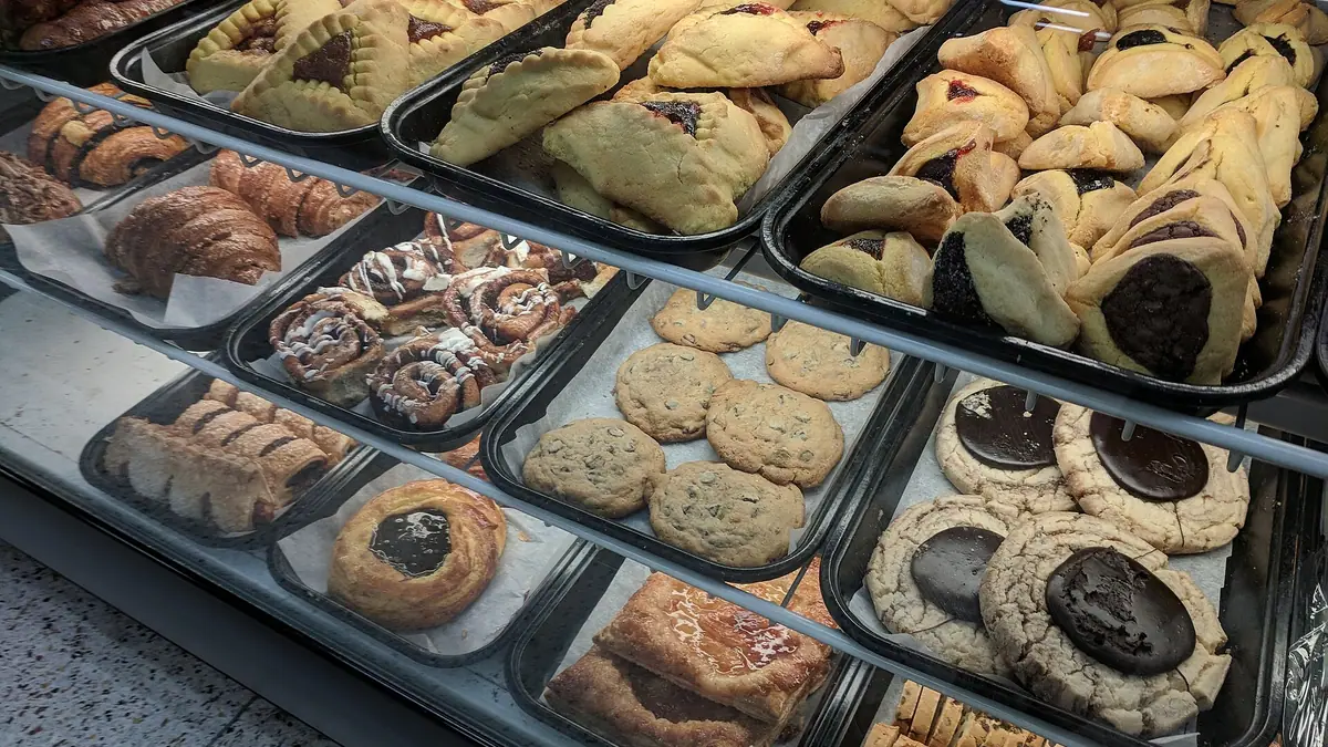 Ellese Bakes – bakery in Caister on Sea town centre